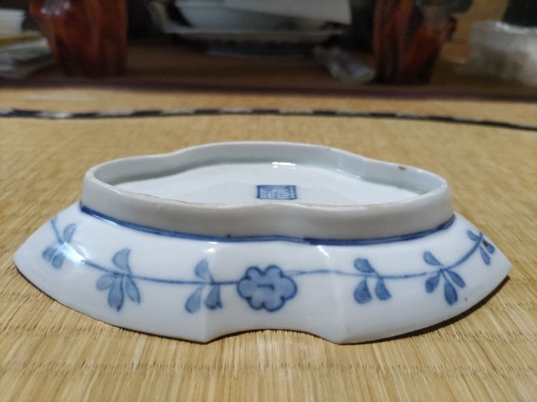 古伊万里 染付 鹿紅葉文 変形皿 江戸前期