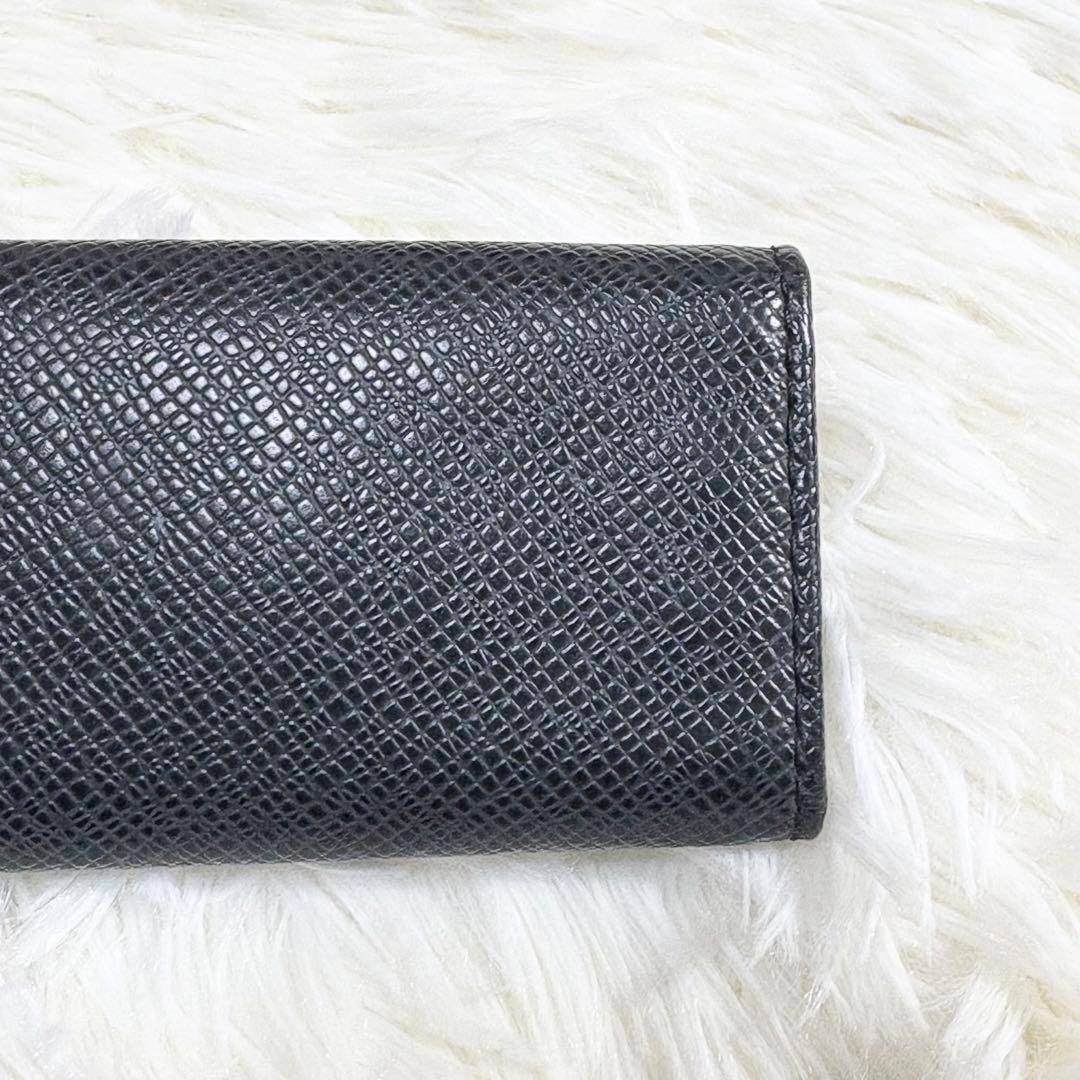 ルイヴィトン タイガ　ミュルティクレ4　キーケース　ノワール　ブラック