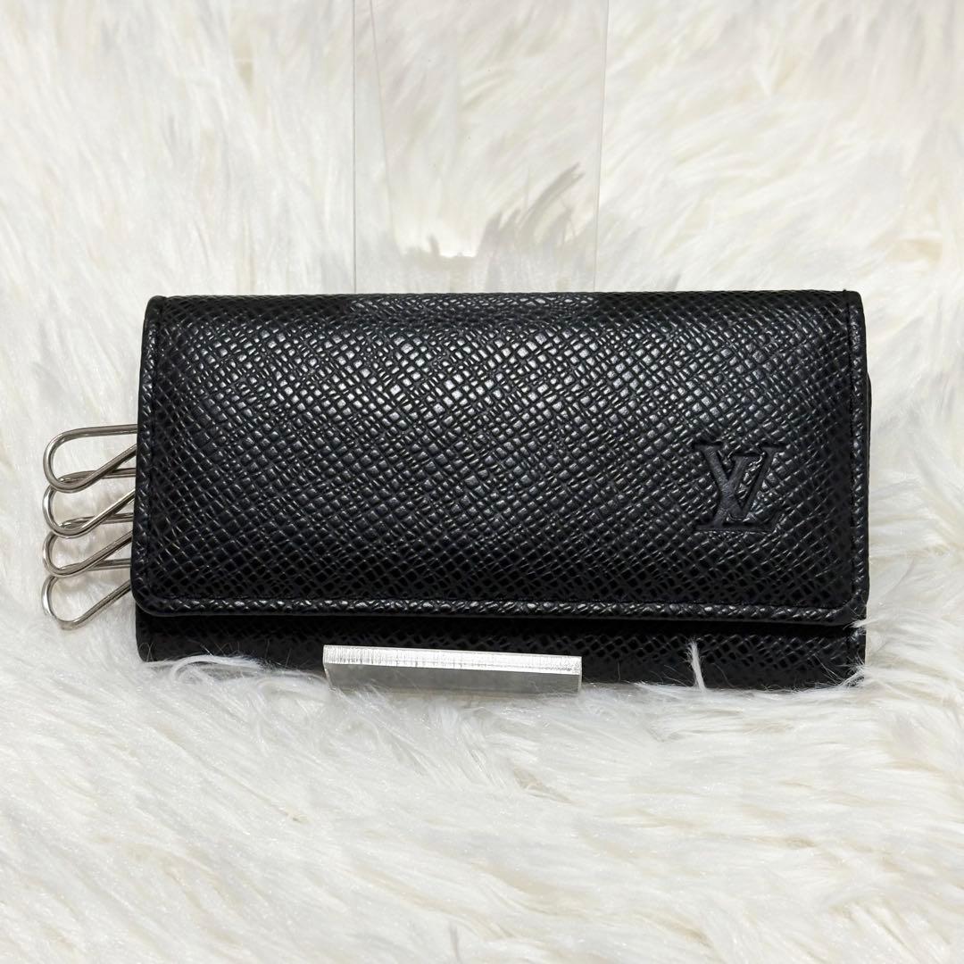 ルイヴィトン タイガ　ミュルティクレ4　キーケース　ノワール　ブラック