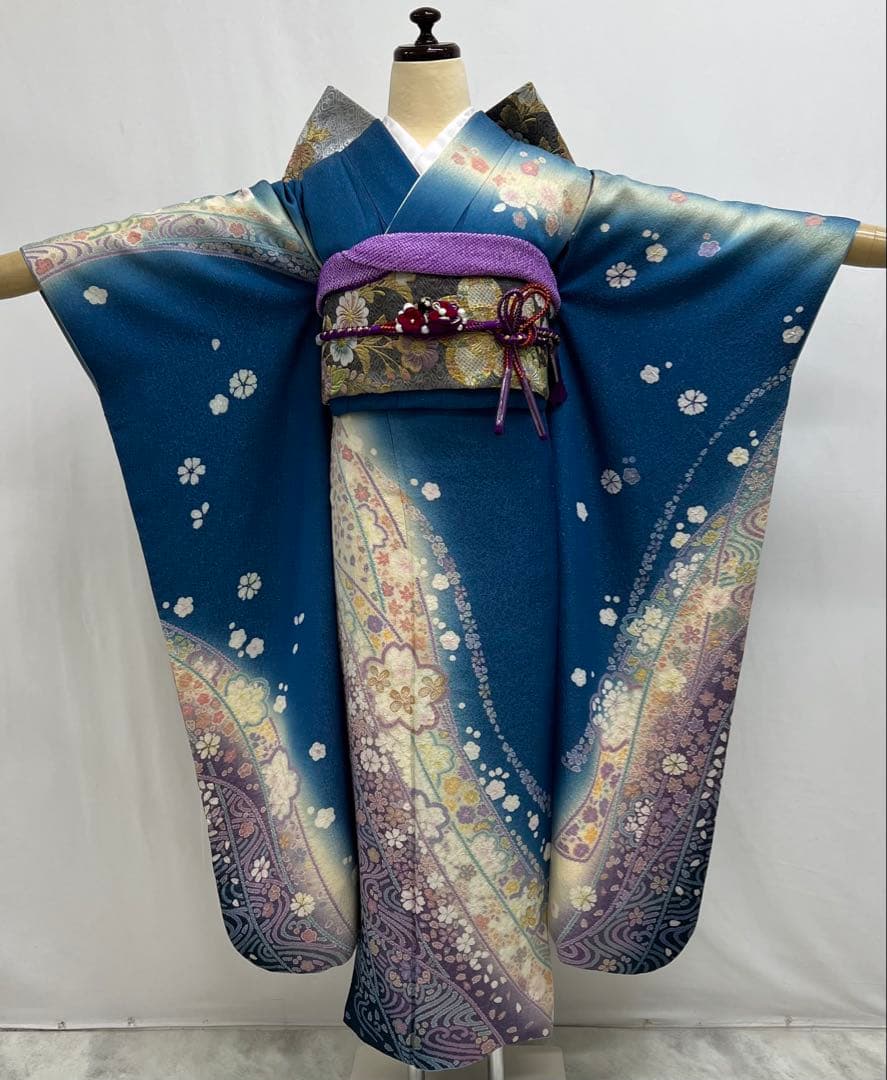 振り袖　フルセット　長襦袢　朧　金彩加工　刺繍入り　金通し　成人式　711