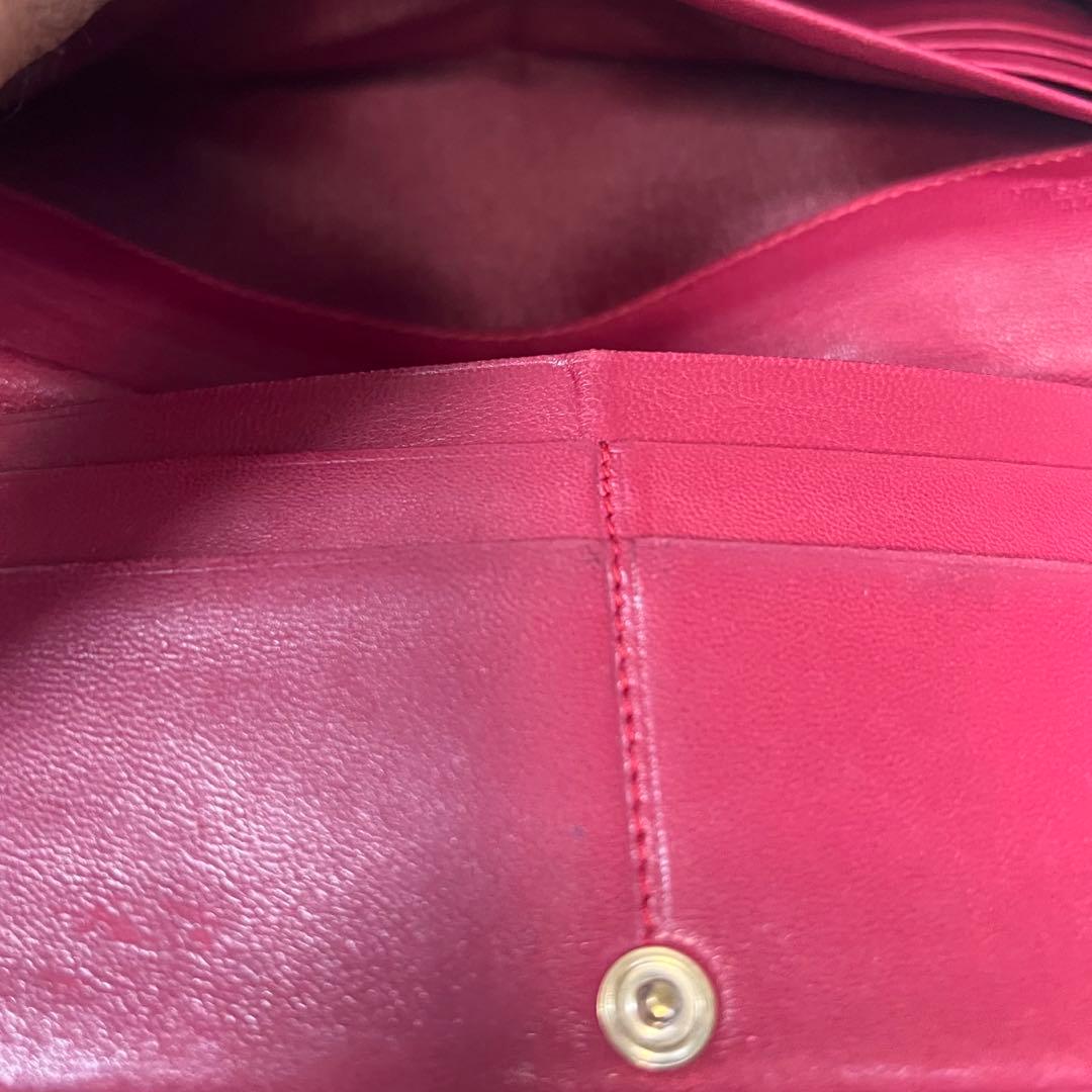 ロエベ LOEWE 二つ折り長財布 AMAZONA 113.95.F11