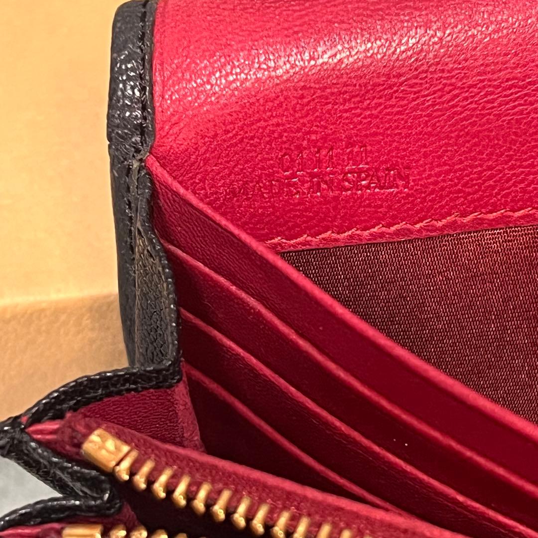 ロエベ LOEWE 二つ折り長財布 AMAZONA 113.95.F11