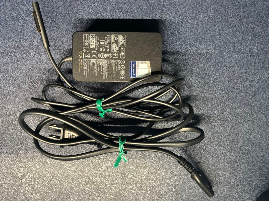 Microsoft Surface Pro 7 キーボードカバー ペン マウス付