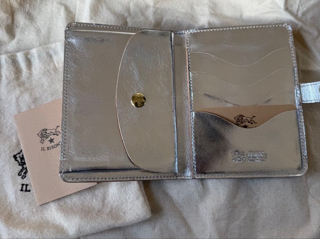 イルビゾンテ 2つ折り財布 シルバー