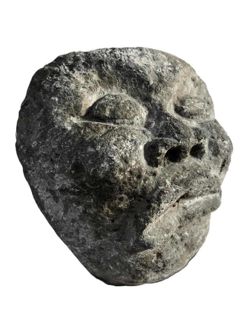 【 石像彫刻顔面部 】 先史時代伝世 収蔵品