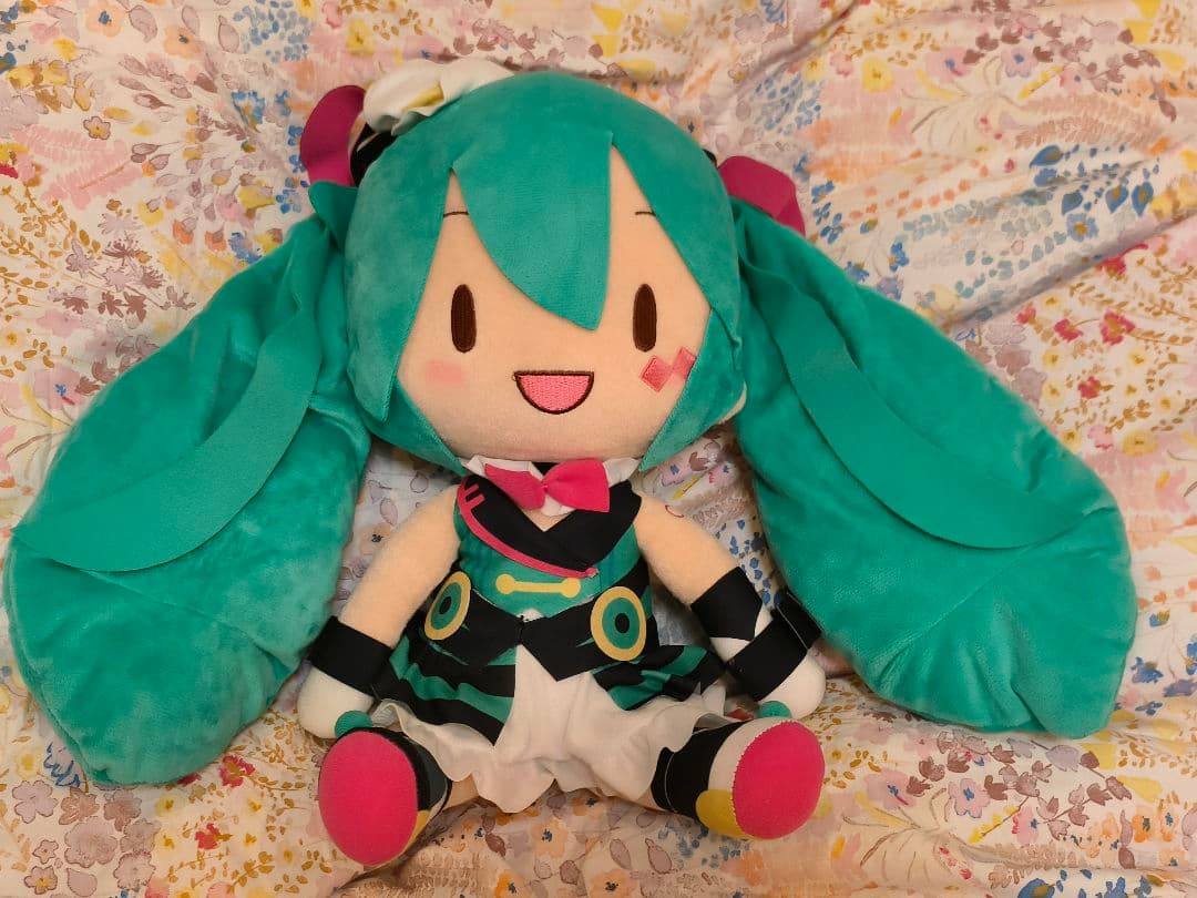 ま*ち様 初音ミク マジカルミライ2019ふわふわぬいぐるみ L