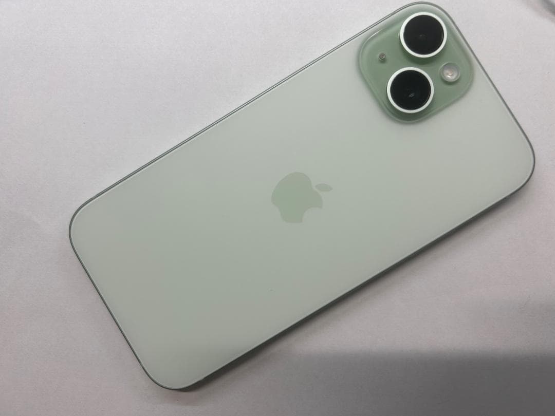 SIMフリー Apple iPhone 15 128GB イエロー (A20)