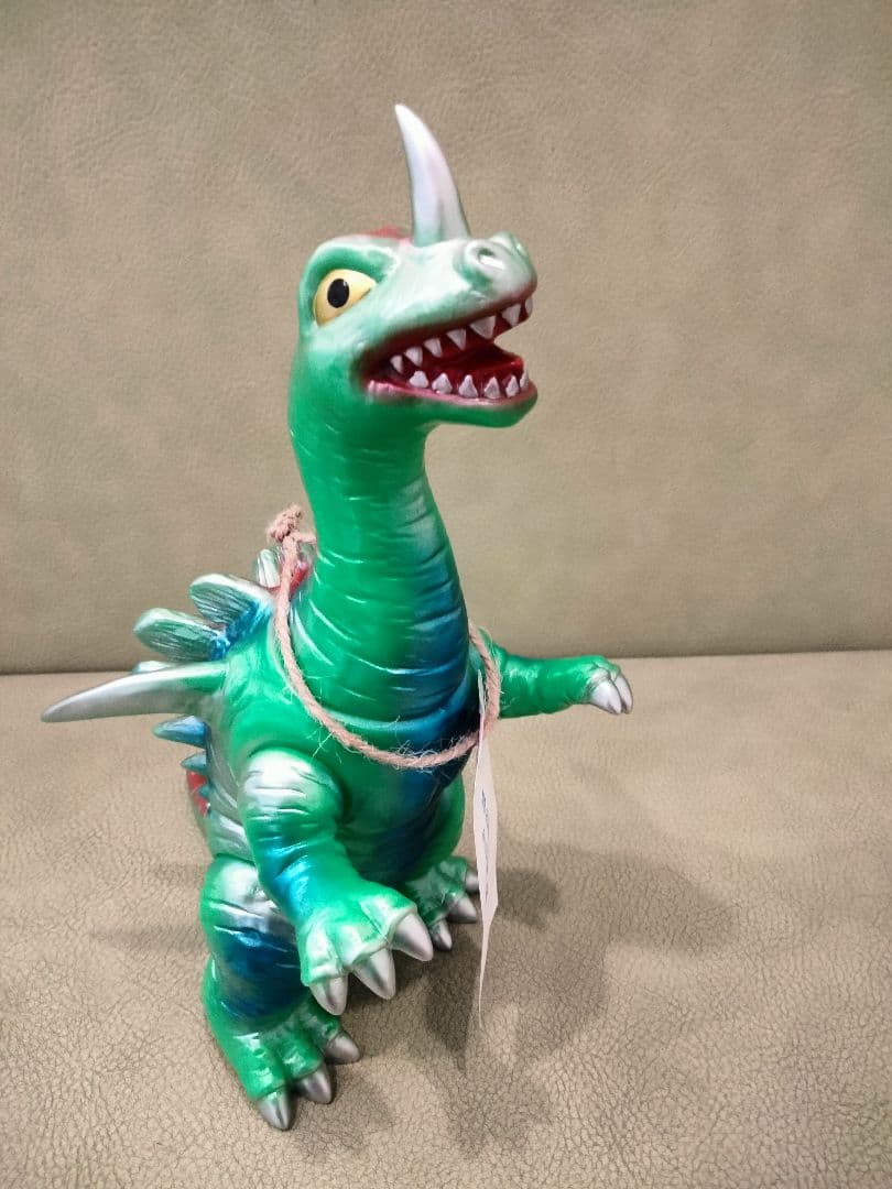 ソフビ　鶯谷町玩具店　ニュー怪獣ネッシー　1期　マルサン　ブルマァク　エレガブ