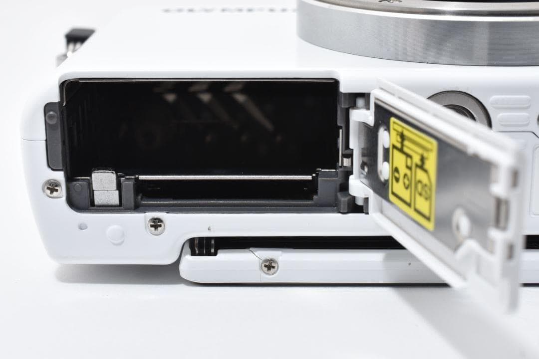 OLYMPUS PEN Lite E-PL3 レンズキット