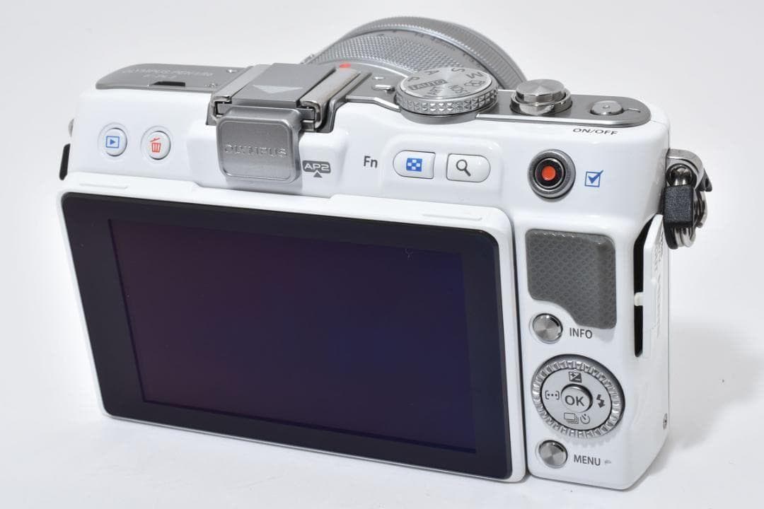 OLYMPUS PEN Lite E-PL3 レンズキット