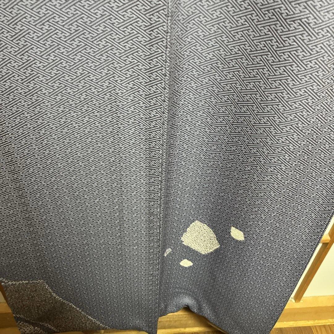 訪問着、高級、上品な柄に絞り、グレーネイビー 幾何学模様 地柄、新品、美品、正絹