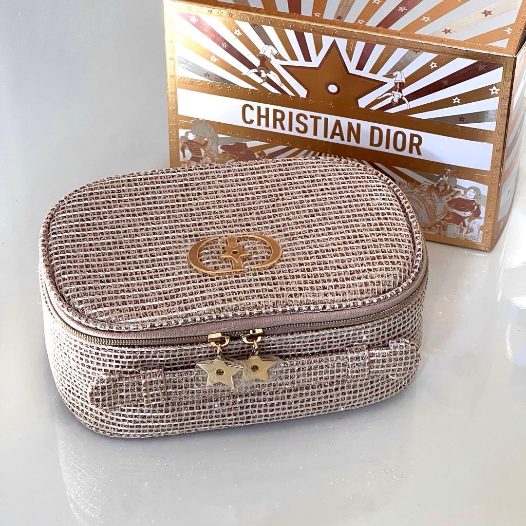 クリスマスコフレ2025 Dior ホリデー　オファー 限定　ギフトセット