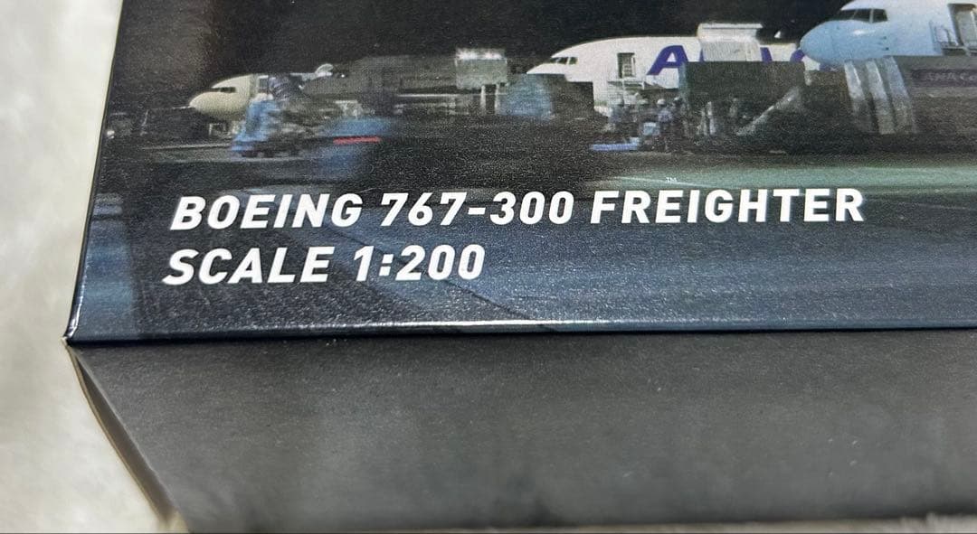 航空機・ヘリコプター ANA Cargo Boeing 767-300 Freighter 1:200