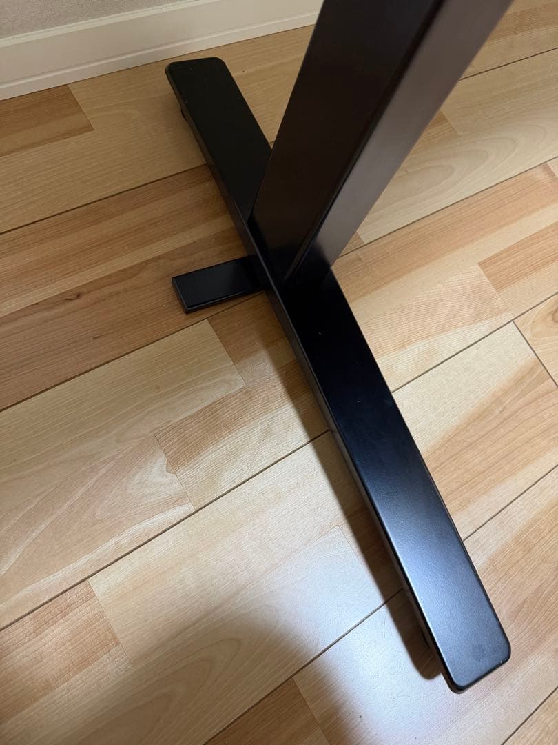 オカムラ ストライカー スイフト ワークデスク ラウンドスラントエッジ昇降デスク