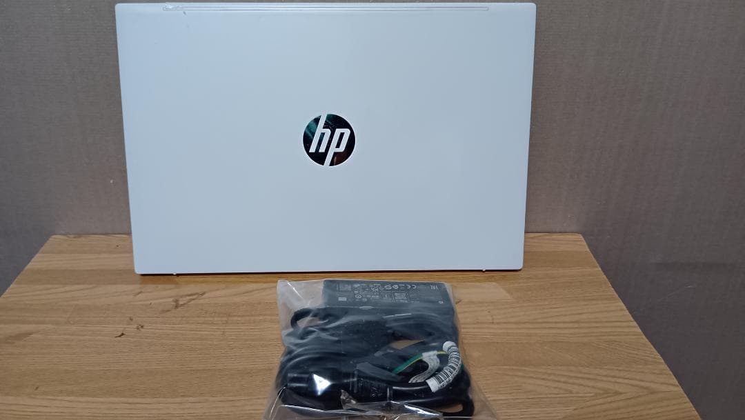hp Pavilion 14-dv0003TU 11世代i5 14インチ美品