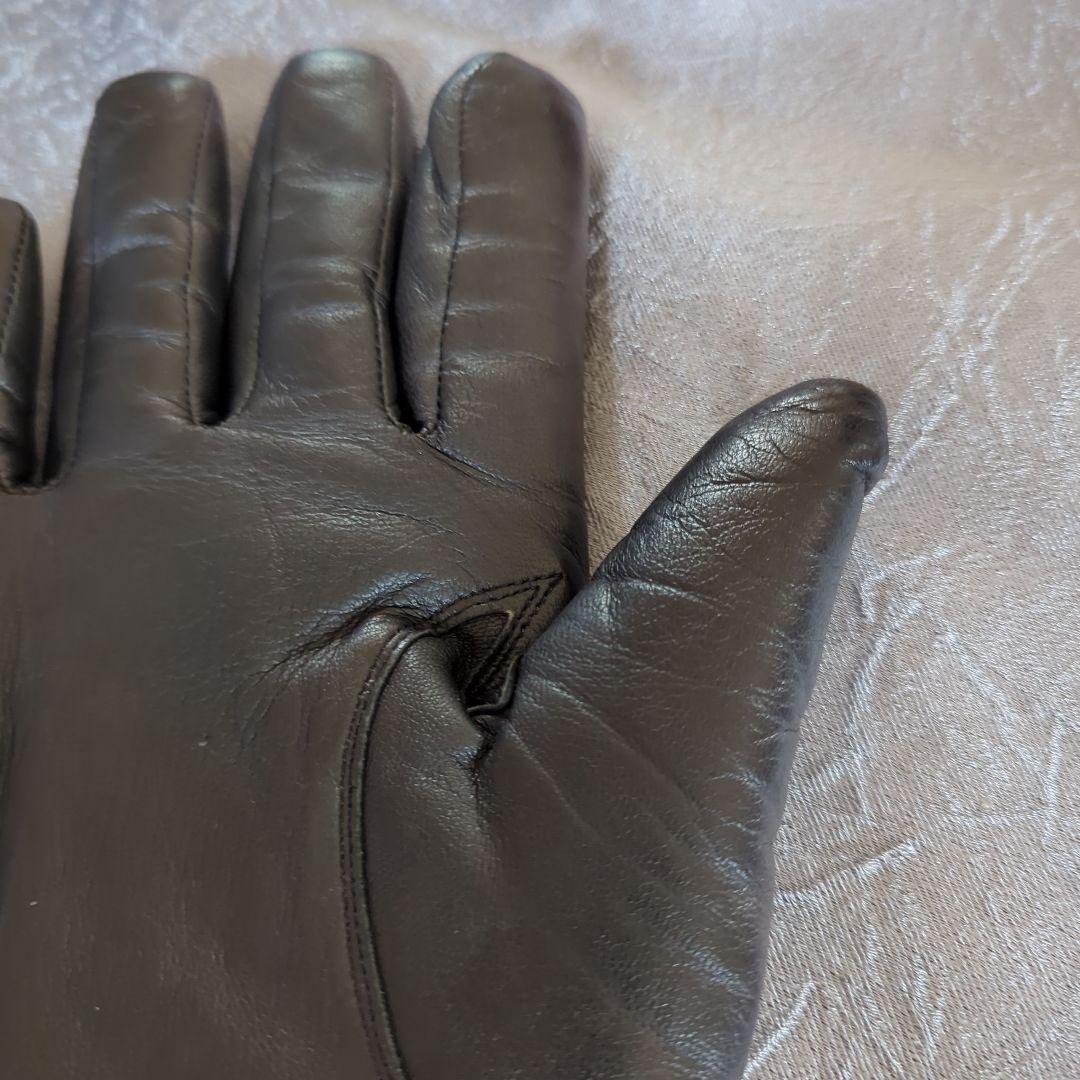 5351POURLESHOMMS SCHORL黒レザー 手袋 パイソン＆シープ