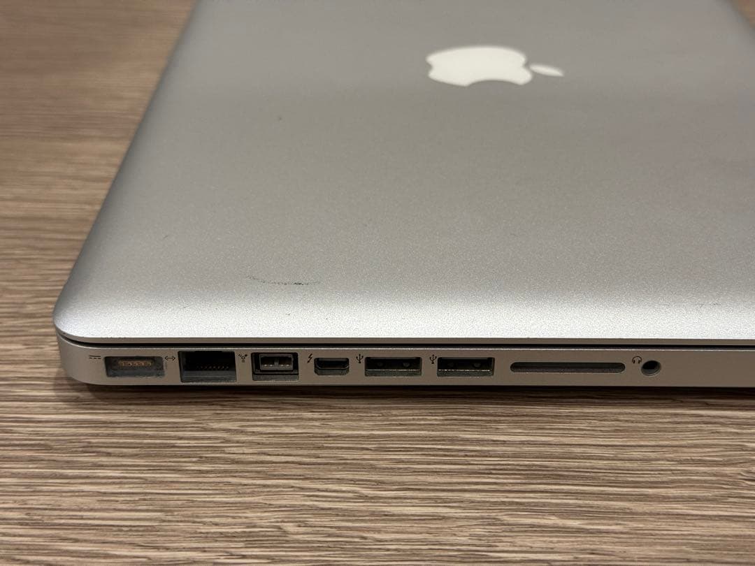 MacBook Pro 13インチ 本体