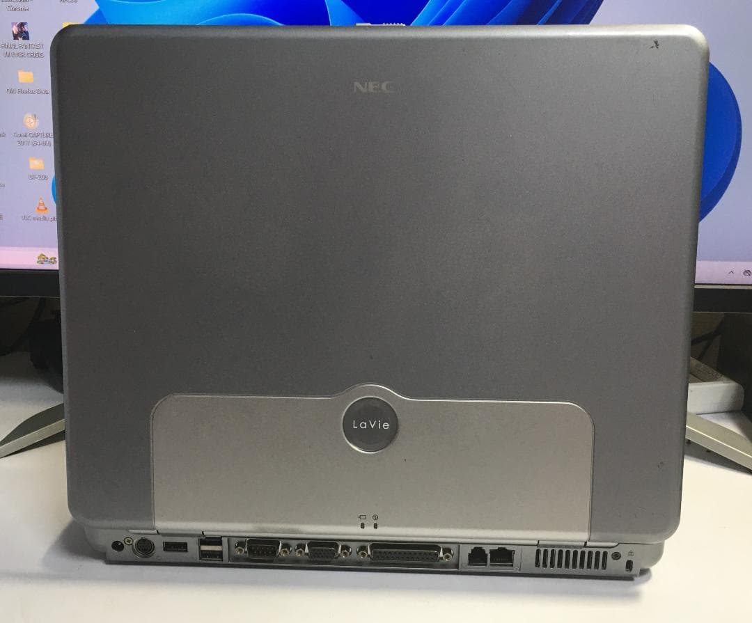 FDD内蔵 LaVie L LL700/4D WindowsME 難あり