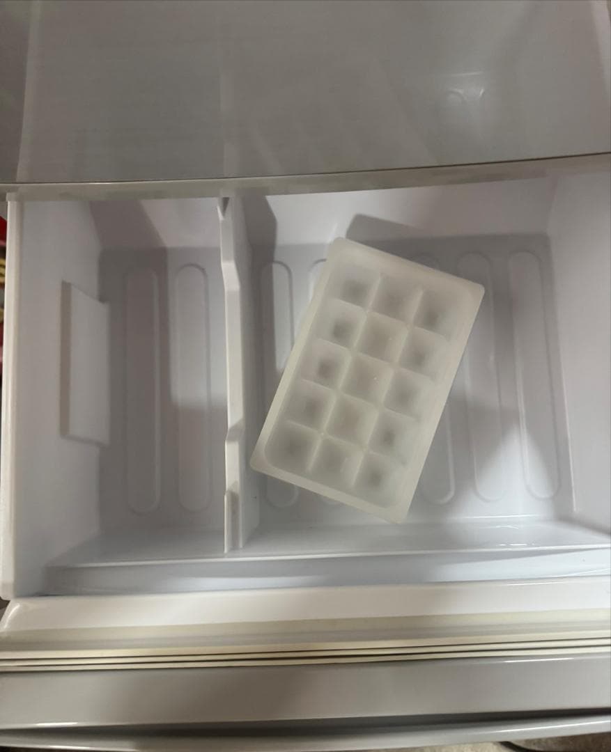 シャープ ノンフロン冷凍冷蔵庫 SJ-D14D-S 2018年製 137L