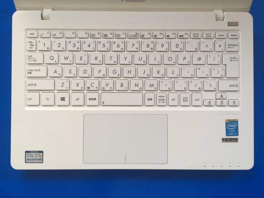 ASUS X200LA 11.6型TFT液晶　 薄型・コンパクト ノートパソコン