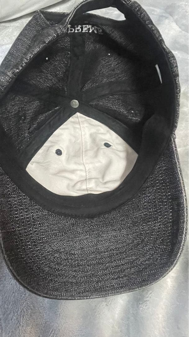 supreme Sロゴキャップ　ブラック