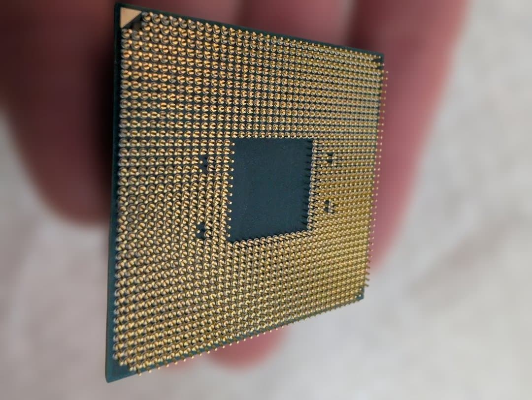 CPU AMD Ryzen 7 3700X CPU