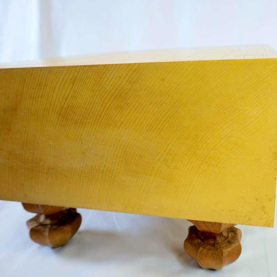 【希少・美品】新榧木使用 囲碁盤　ヘソ　足付き　榧木