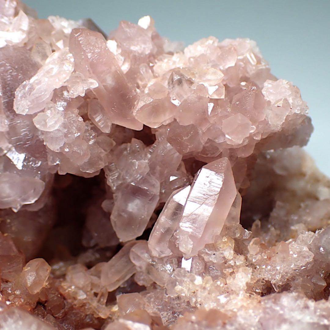 【アルゼンチン/パタゴニア/choique鉱山】ピンクアメジスト