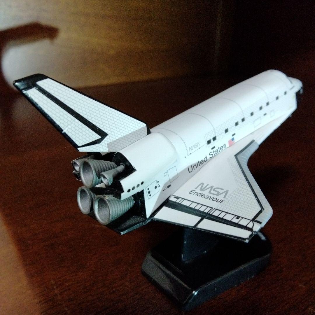 スペースシャトル エンデバー1:300 完全ダイキャスト