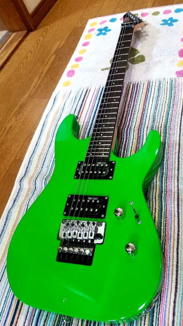 【限界値下げ】LTD (ESP) M-50 Neon Green(美品)
