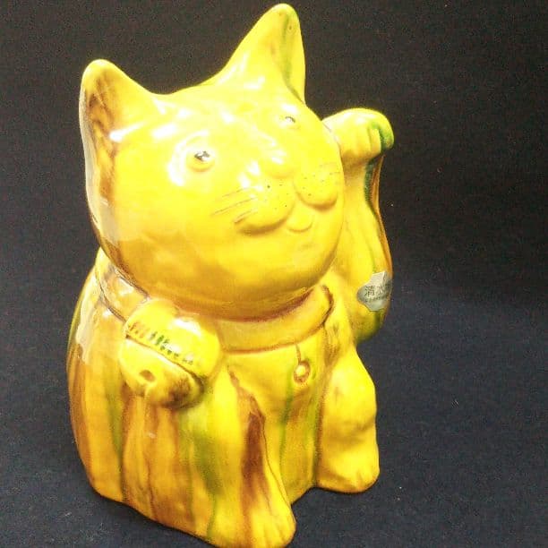 清水焼  猫三彩まねき猫（左手）