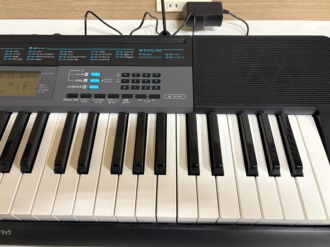 CASIO カシオ CTK-2550 電子キーボード 2019年製 付属品あり