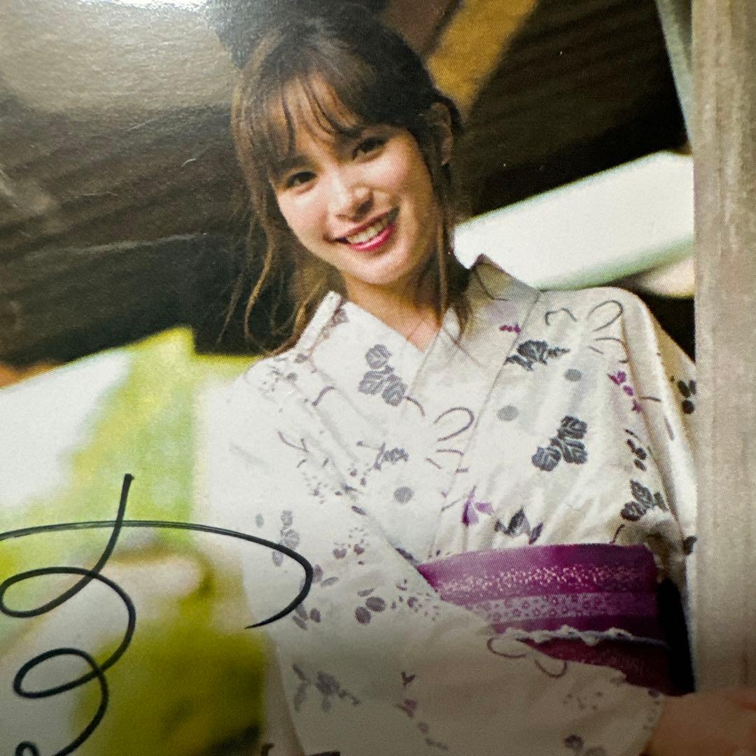 【直筆サイン入り】　関水渚　ポストカード　家政婦クロミは腐った家族を許さない