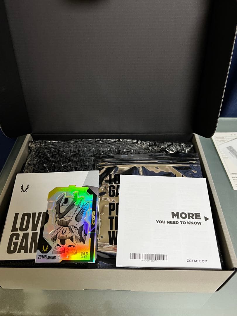 グラフィックボード・グラボ・ビデオカード ZOTAC GeForce RTX 4070 TWIN EDGE OC 12GB