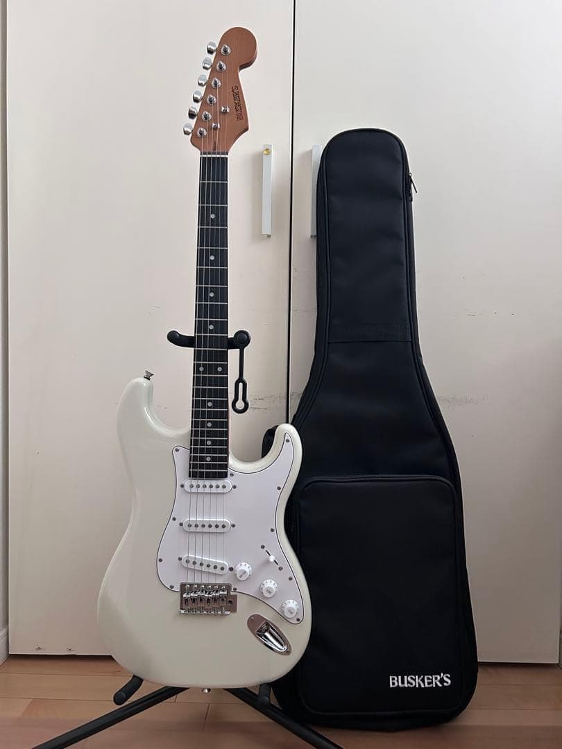【大阪 手渡し限定】BUSKER'S エレキギター ストラトキャスター