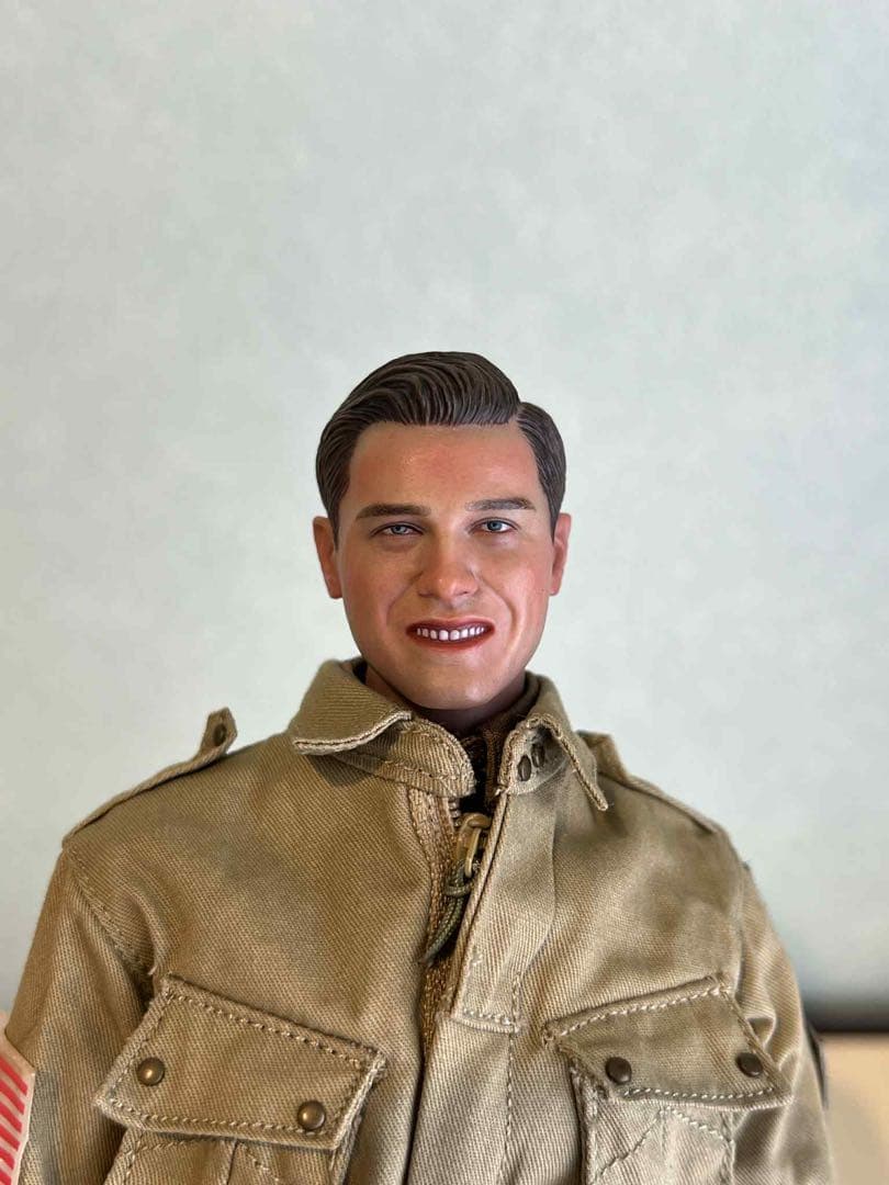 【値下げ】101st AIRBORNE 1/6 SS110