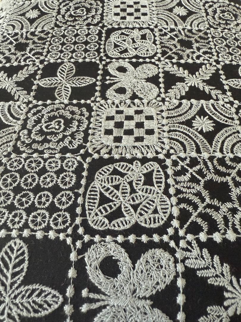 ミナペルホネン　生地使用　スツール オットマン　チェア　イス　椅子　インテリア