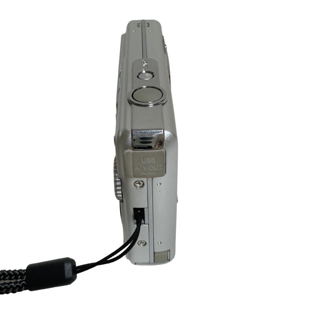 美品　OLYMPUS X-750　コンパクトデジタルカメラ