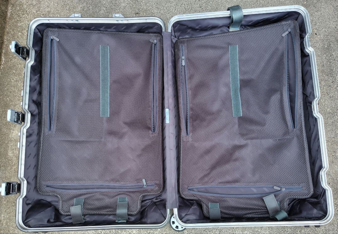 RIMOWA キャリーケース ブラック