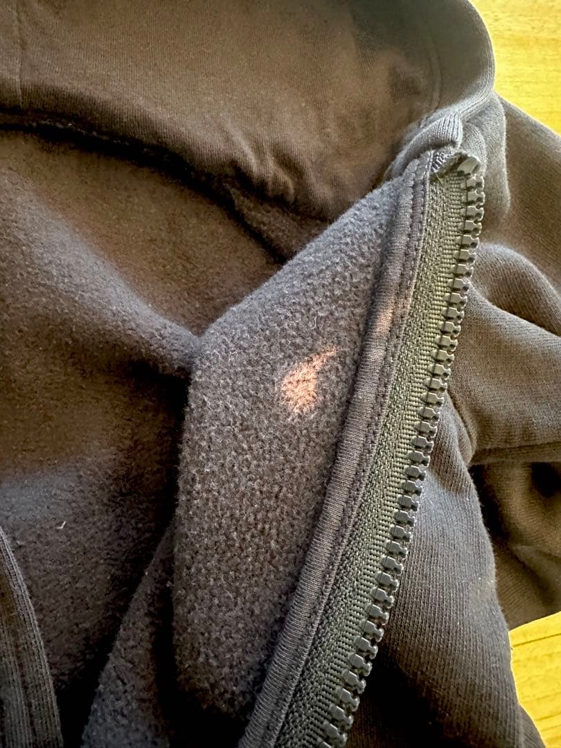 MONCLER モンクレール　ネイビー　パーカー　130cm