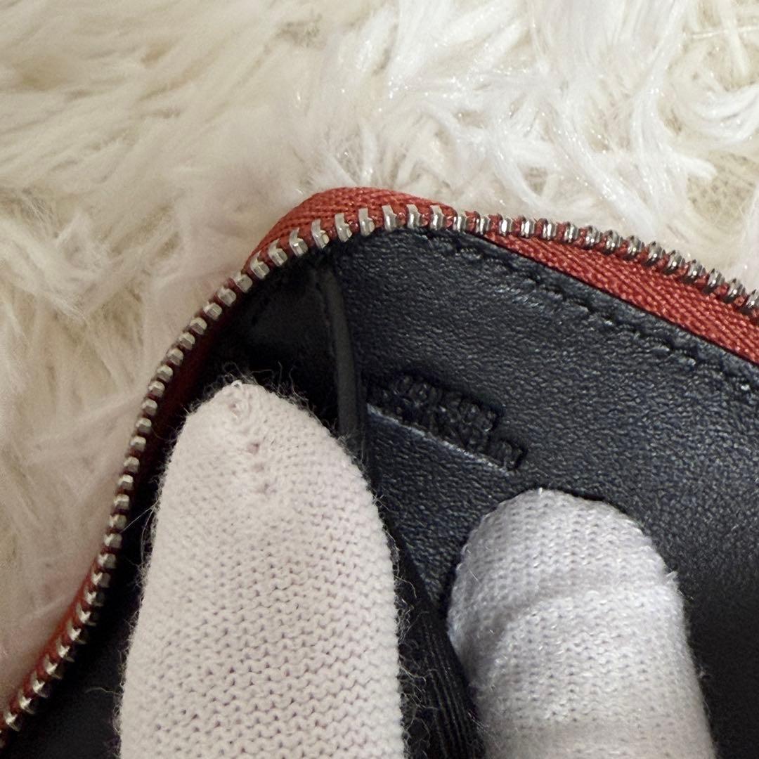 【美品】LOEWE アナグラム　デカロゴ　コンパクトウォレット　レッド