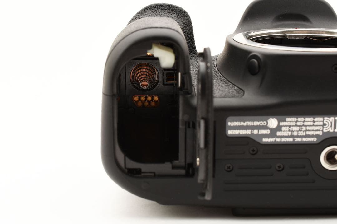 保証付き/Canon EOS 80D 標準&望遠ダブルレンズセット