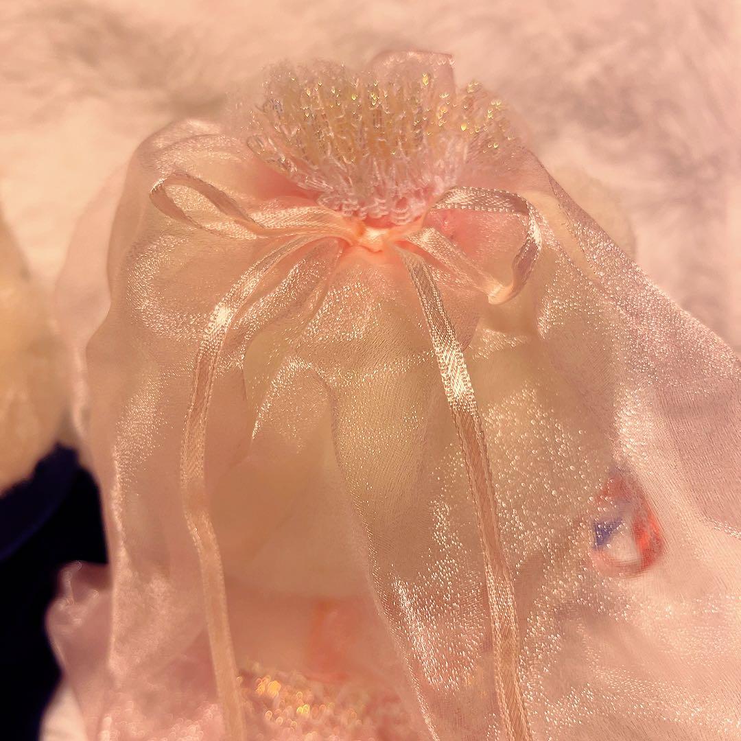 希少レア　ハローキティ　ダニエル　世界のウェディング　2000 フランス