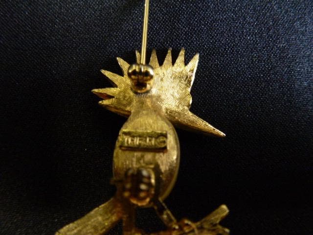 TRIFARI　トリファリ　1960年代　ヴィンテージ　ウッドペッカー　ブローチ