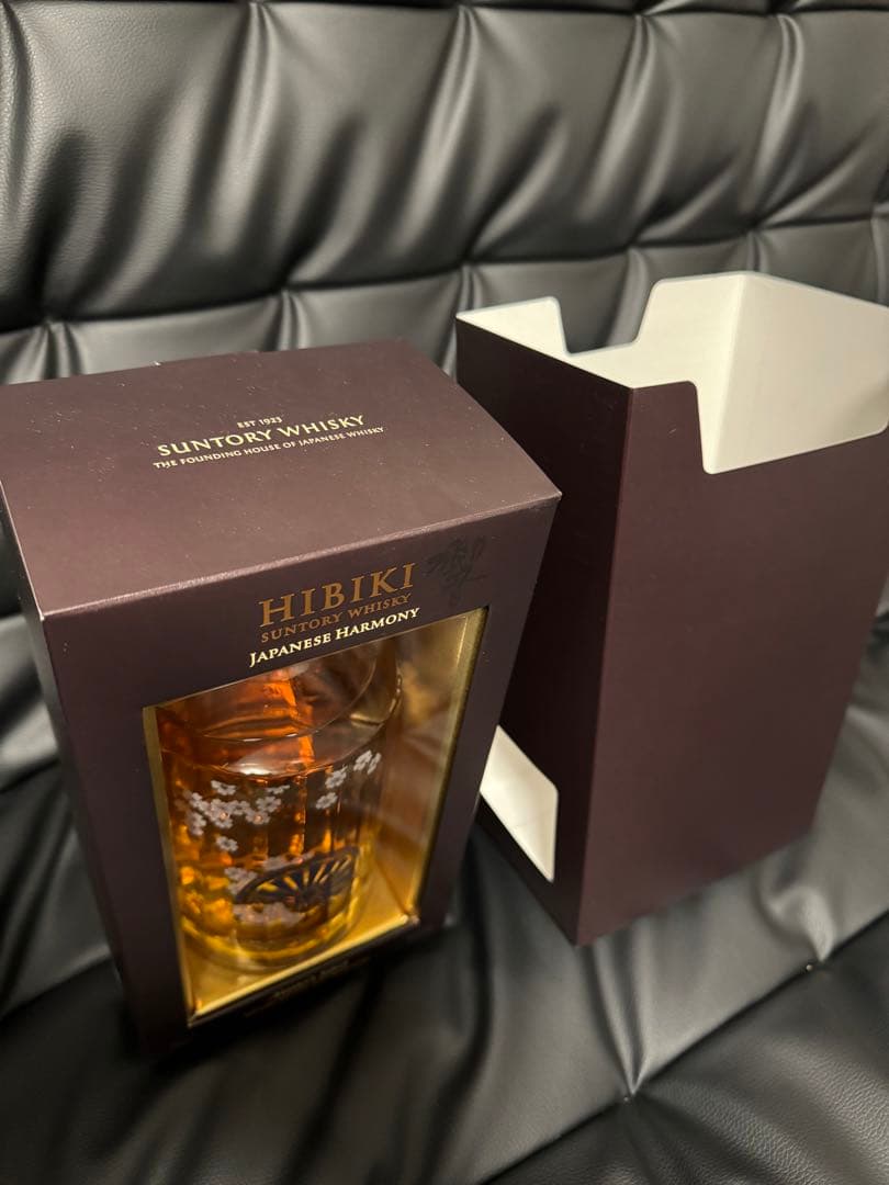 海外限定品】響　ジャパニーズハーモニー　マスターズセレクト　意匠ボトル