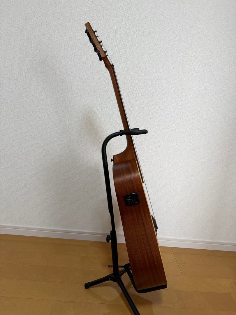 LAG GUITARS エレアコ　アコギ　T70DCE ギター　アコースティック