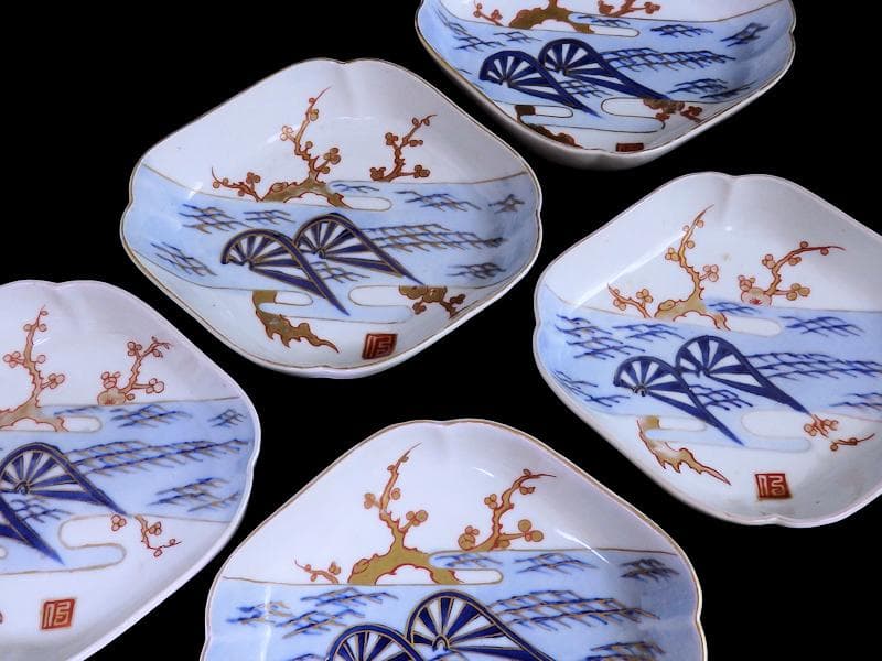 古伊万里　染錦　青海波に梅の図　菱形変形皿　５客　534AS-DBf