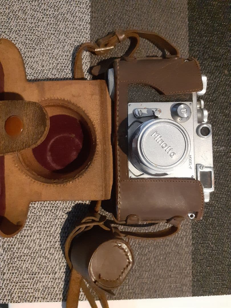 Minolta 35 MODEL-F フィルムカメラ