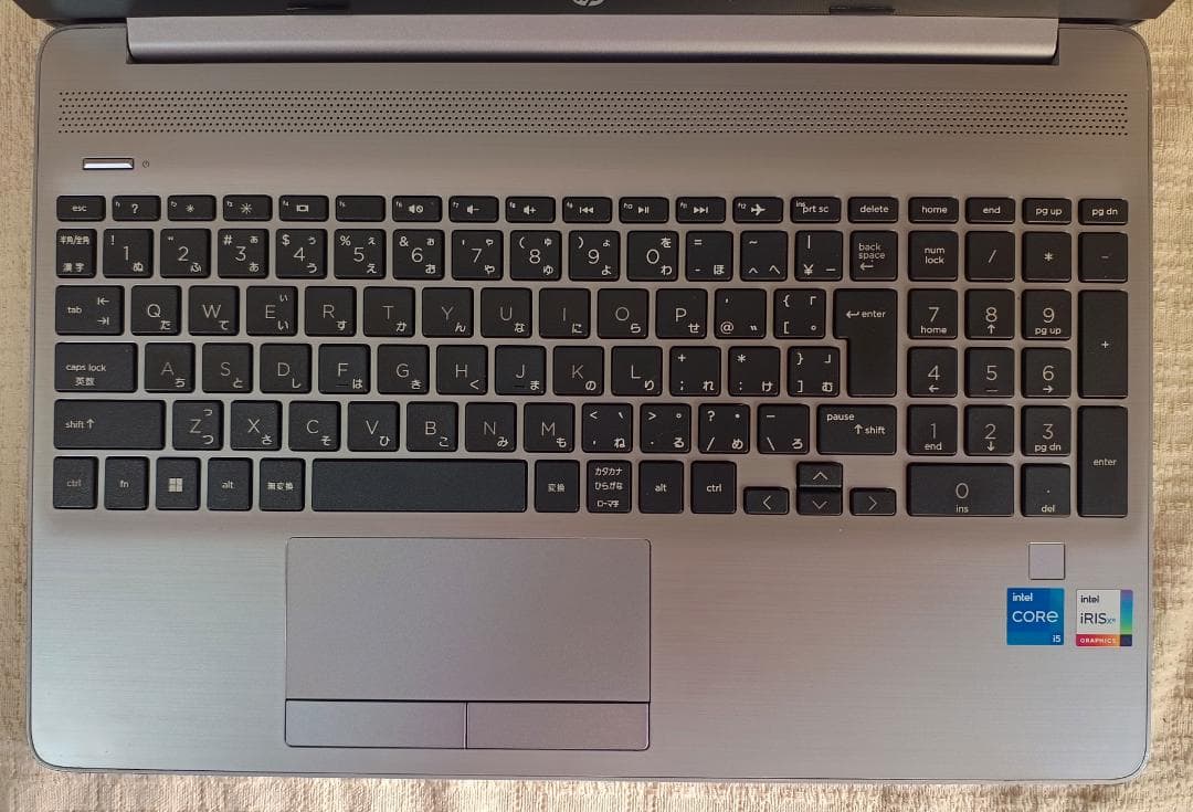 HP 250 G8 第11世代corei5搭載 ②