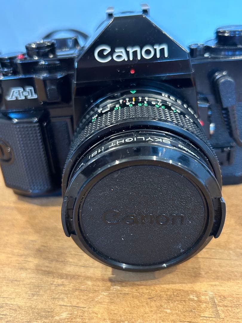 Canon A-1 　レンズ付き